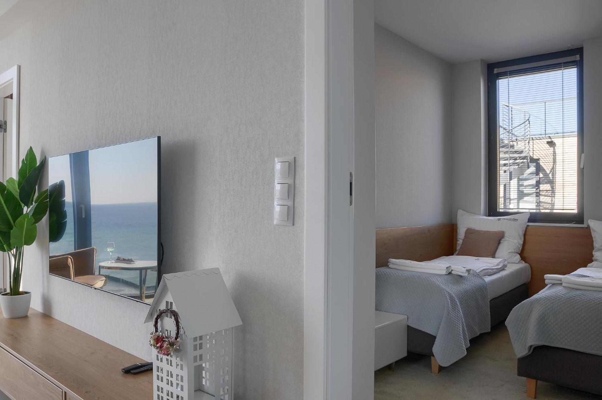 Apartament Nadmorski Luksus - Boulevard Ustronie Morskie Kültér fotó